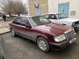 Mercedes-Benz E 230 1992 года за 2 000 000 тг. в Тараз – фото 4