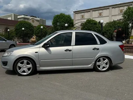 ВАЗ (Lada) Granta 2190 2015 года за 2 650 000 тг. в Костанай – фото 4