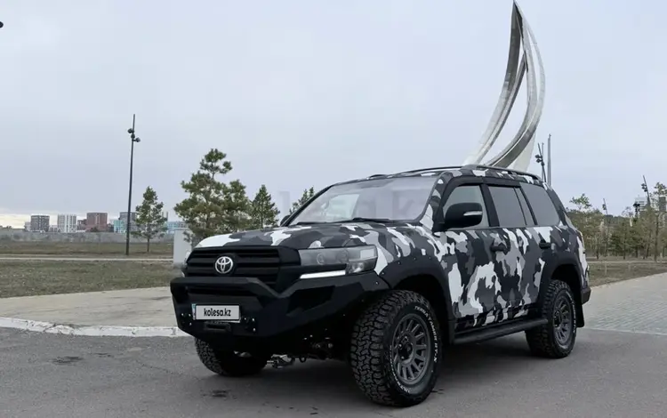 Toyota Land Cruiser 2008 года за 20 000 000 тг. в Астана