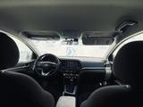 Hyundai Elantra 2019 годаүшін8 600 000 тг. в Актау – фото 4
