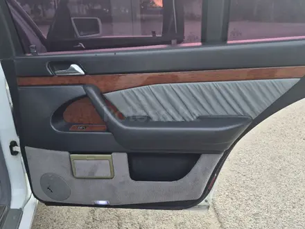 Mercedes-Benz S 320 1997 года за 3 250 000 тг. в Алматы – фото 19