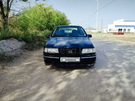 Opel Vectra 1992 года за 650 000 тг. в Кызылорда – фото 2