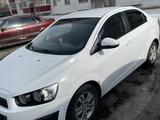 Chevrolet Aveo 2015 годаүшін4 500 000 тг. в Уральск – фото 2