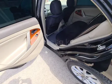 Toyota Camry 2011 года за 4 950 000 тг. в Жанаозен – фото 17