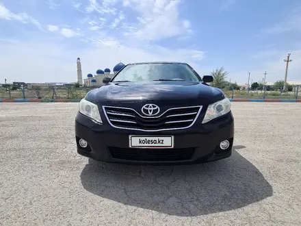 Toyota Camry 2011 года за 4 950 000 тг. в Жанаозен – фото 2