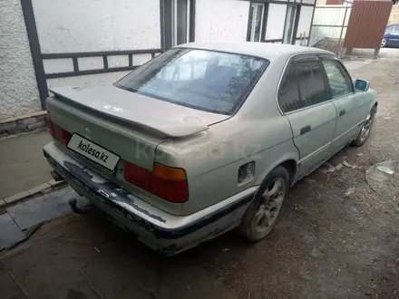 BMW 520 1991 года за 900 000 тг. в Астана – фото 4