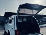 ВАЗ (Lada) Lada 2131 (5-ти дверный) 2000 годаүшін1 000 000 тг. в Алматы – фото 4