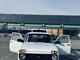 ВАЗ (Lada) Lada 2131 (5-ти дверный) 2000 годаүшін1 000 000 тг. в Алматы – фото 5