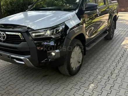 Toyota Hilux 2025 года за 30 300 000 тг. в Алматы