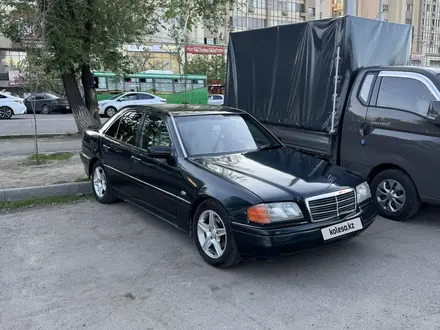 Mercedes-Benz C 280 1995 года за 1 400 000 тг. в Алматы