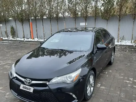 Toyota Camry 2015 года за 6 600 000 тг. в Уральск