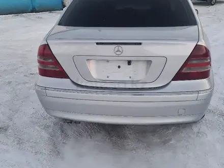 Mercedes-Benz C 320 2002 годаүшін3 100 000 тг. в Астана – фото 4