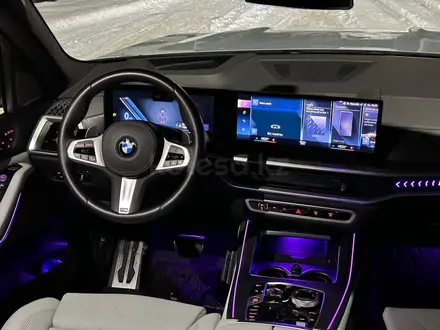 BMW X7 2023 года за 62 000 000 тг. в Алматы – фото 11
