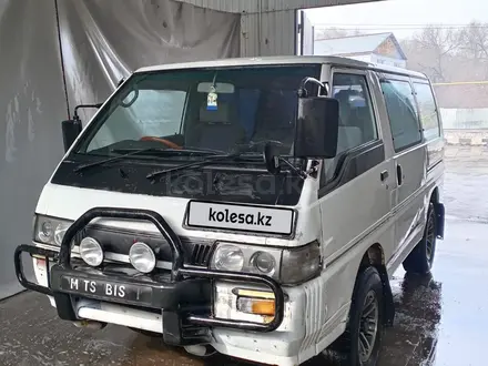 Mitsubishi Delica 1994 года за 1 500 000 тг. в Алматы
