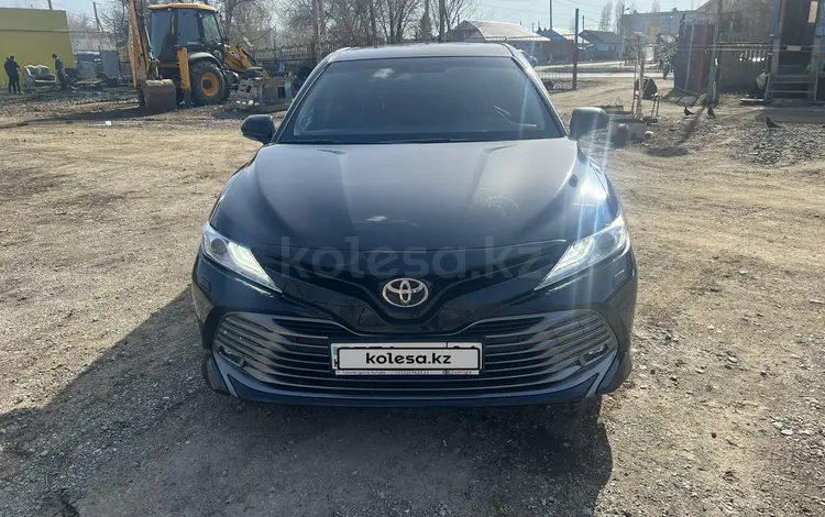 Toyota Camry 2019 годаfor14 800 000 тг. в Актобе