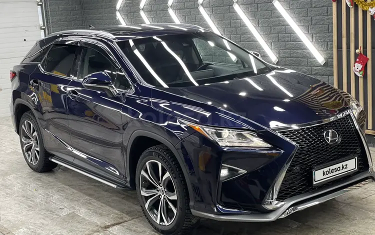 Lexus RX 350 2018 года за 21 300 000 тг. в Астана