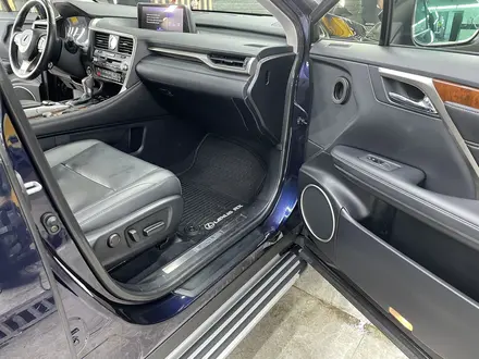 Lexus RX 350 2018 года за 21 300 000 тг. в Астана – фото 19