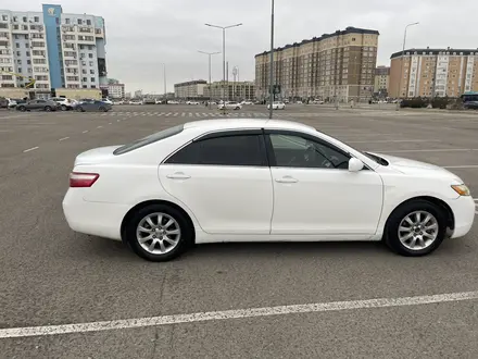 Toyota Camry 2006 года за 6 000 000 тг. в Актау – фото 3