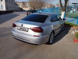 Volkswagen Passat 2018 года за 11 000 000 тг. в Шымкент – фото 5