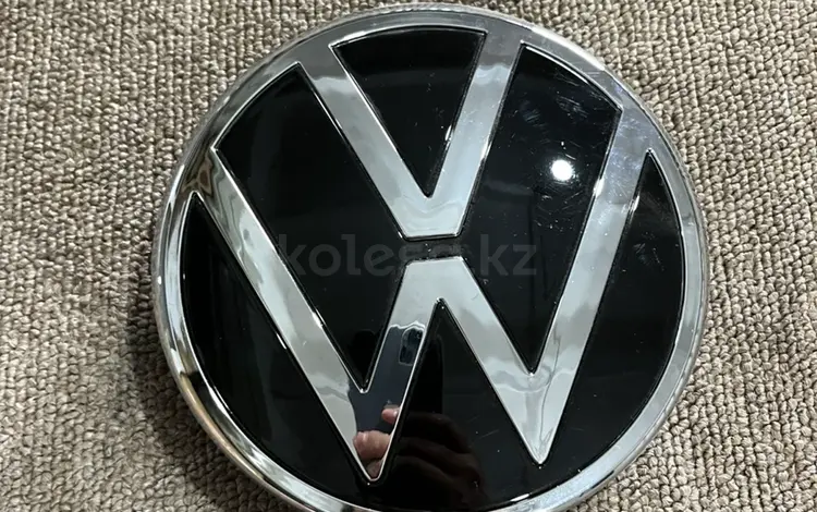 Эмблема на решетку — Volkswagen Polo 2020 — Sedanүшін5 000 тг. в Алматы
