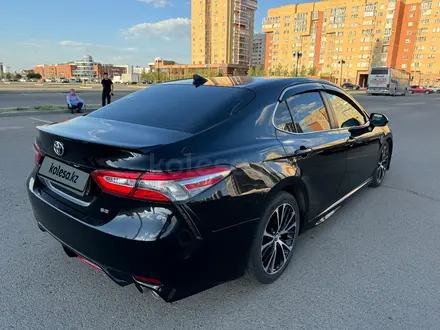 Toyota Camry 2019 года за 10 800 000 тг. в Астана – фото 7