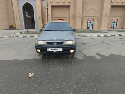 Opel Vectra 1992 года за 800 000 тг. в Туркестан