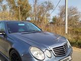 Mercedes-Benz E 320 2003 годаүшін5 500 000 тг. в Астана