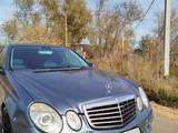 Mercedes-Benz E 320 2003 годаүшін5 500 000 тг. в Астана – фото 2