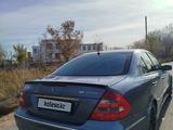 Mercedes-Benz E 320 2003 годаүшін5 500 000 тг. в Астана – фото 5
