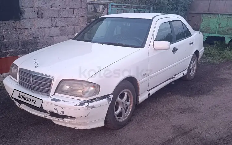 Mercedes-Benz C 180 1995 годаfor1 130 000 тг. в Караганда