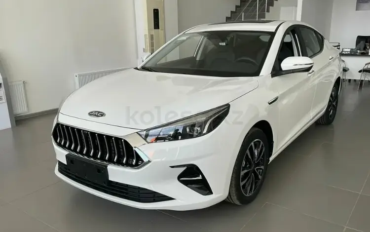 JAC J7 Luxury CVT 2025 года за 6 990 000 тг. в Астана