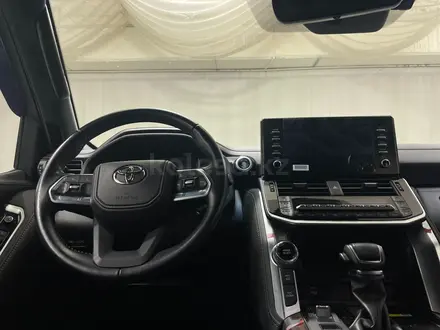 Toyota Land Cruiser Prestige 2022 года за 45 800 000 тг. в Алматы – фото 9