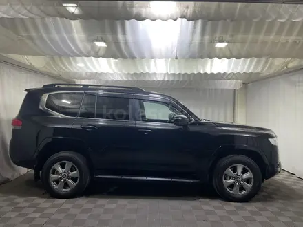 Toyota Land Cruiser Prestige 2022 года за 45 800 000 тг. в Алматы – фото 17