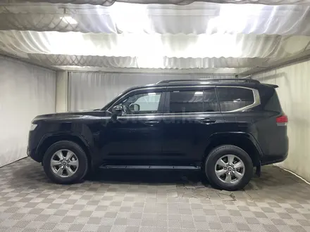 Toyota Land Cruiser Prestige 2022 года за 45 800 000 тг. в Алматы – фото 3