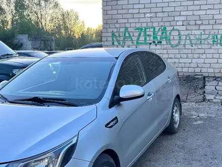 Kia Rio 2014 года за 4 500 000 тг. в Усть-Каменогорск – фото 2