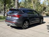 Hyundai Santa Fe 2023 года за 13 900 000 тг. в Алматы – фото 5