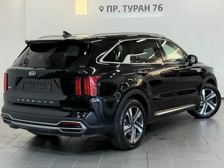 Kia Sorento Premium+ 2.5 2021 года за 15 000 000 тг. в Астана – фото 20