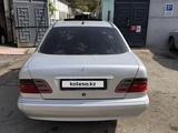Mercedes-Benz E 200 2002 годаүшін1 150 000 тг. в Шымкент – фото 4