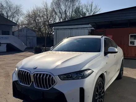 BMW X6 XDrive 40i 2025 года за 48 000 000 тг. в Астана – фото 8