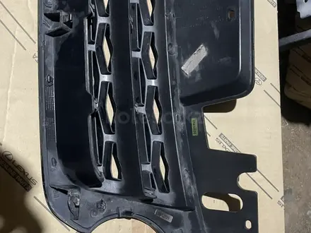 Решетка радиатора на Land Rover за 7 007 тг. в Шымкент – фото 8
