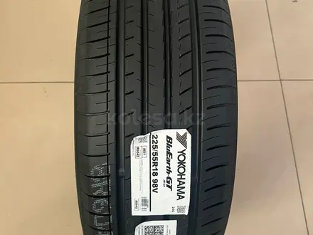 225/55 R18 YOKOHAMA AE51 летние за 50 000 тг. в Астана
