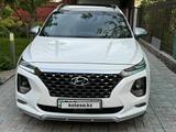 Hyundai Santa Fe 2020 года за 15 200 000 тг. в Шымкент