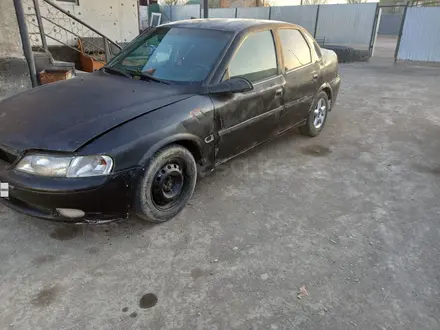 Opel Vectra 1996 года за 450 000 тг. в Балхаш – фото 2