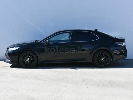 Toyota Camry Prestige 2020 года за 11 299 990 тг. в Атырау – фото 5