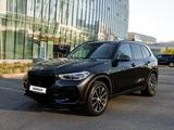 BMW X5 2022 года за 45 000 000 тг. в Астана