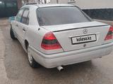 Mercedes-Benz C 200 1994 года за 1 400 000 тг. в Казыгурт – фото 2