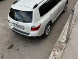 Toyota Highlander 2011 года за 13 900 000 тг. в Сатпаев – фото 4