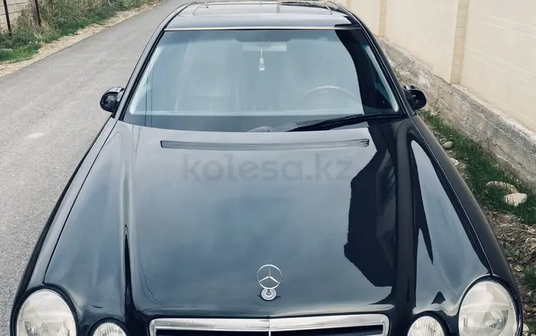 Mercedes-Benz E 320 2001 годаүшін5 000 000 тг. в Тараз