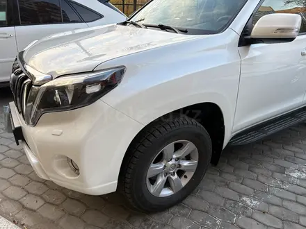 Toyota Land Cruiser Prado 2017 года за 18 000 000 тг. в Атырау – фото 2