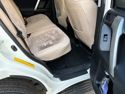 Toyota Land Cruiser Prado 2017 года за 18 000 000 тг. в Атырау – фото 8